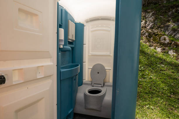Best High-end porta potty rental  in Pine Bluffs, WY